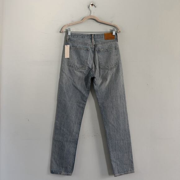 NWT Aritzia Denim Forum Ex-Boyfriend Vintage Desert Light Wash Jeans - Picture 4 of 7